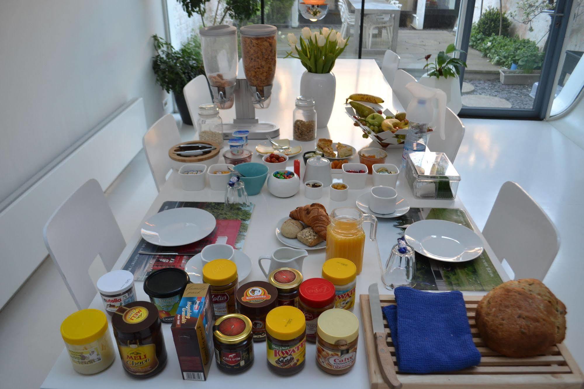 Plant Based B&B Central Bruges Esterno foto